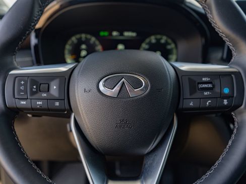 Certified 2025 INFINITI QX60 Autograph w/ Cargo Package AWD/4WD image 11