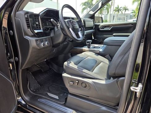 Used 2023 GMC Sierra 1500 Elevation w/ Elevation Premium Package AWD/4WD image 14