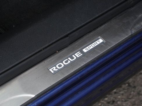 Used 2020 Nissan Rogue Sport SL w/ Premium Package image 41