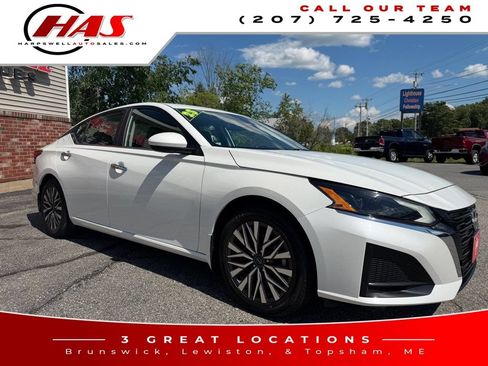 Used 2023 Nissan Altima 2.5 SV FWD image 8