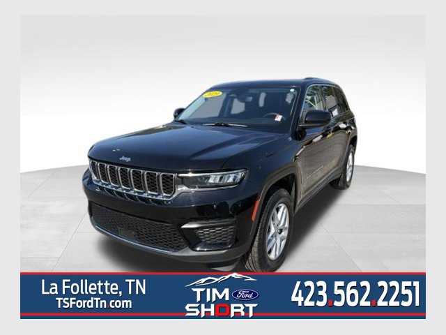 Used 2023 Jeep Grand Cherokee Laredo X AWD/4WD image 1