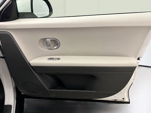 Used 2024 Hyundai Ioniq 5 SEL image 34