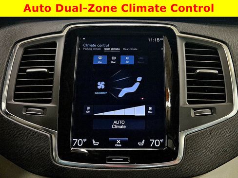 Used 2021 Volvo XC90 T6 Momentum image 22