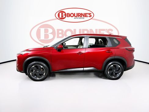 Used 2025 Nissan Rogue SV image 6