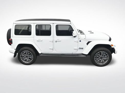 Used 2024 Jeep Wrangler High Altitude AWD/4WD image 24