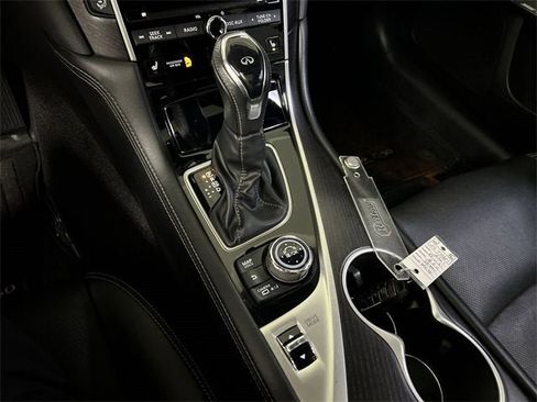 Used 2021 INFINITI Q50 Sensory image 16