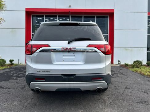 Used 2018 GMC Acadia SLE w/ Driver Alert Package I FWD image 5