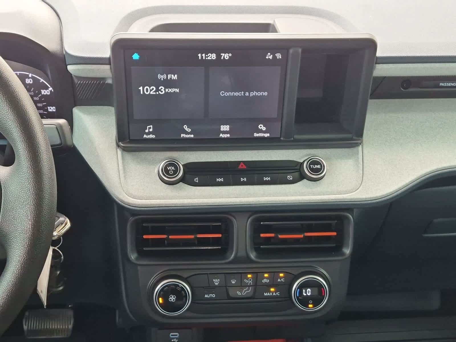Certified 2022 Ford Maverick XLT FWD image 13