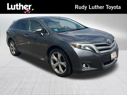 Used 2013 Toyota Venza Limited AWD/4WD image 1