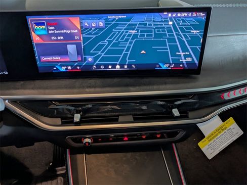 New 2026 BMW X5 xDrive50e image 16