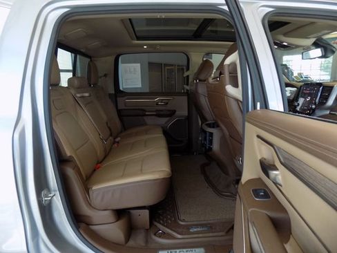 Used 2020 RAM 1500 Limited AWD/4WD image 33