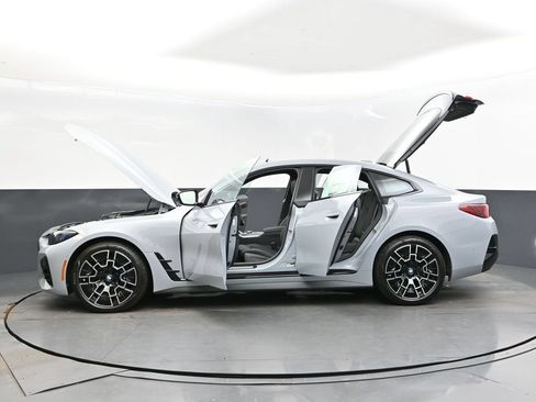 Used 2026 BMW 430i w/ M Sport Package RWD image 46