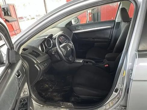 Used 2015 Mitsubishi Lancer ES FWD image 6