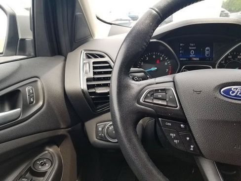 Used 2018 Ford Escape SEL w/ Ford Safe & Smart Package FWD image 24