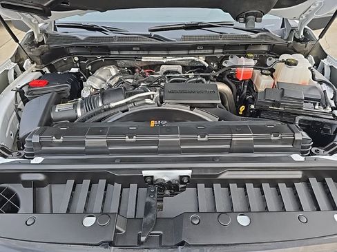 Used 2025 GMC Sierra 3500 Denali w/ Denali Reserve Package image 36