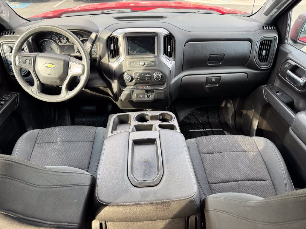 Used 2019 Chevrolet Silverado 1500 Custom w/ Custom Value Package AWD/4WD image 9