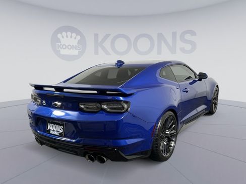 Used 2021 Chevrolet Camaro ZL1 image 7