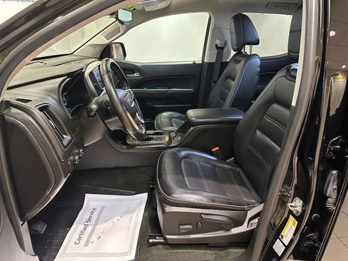 Used 2017 GMC Canyon Denali image 5