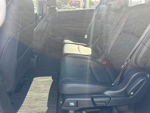 Used 2022 Honda Odyssey EX-L image 16
