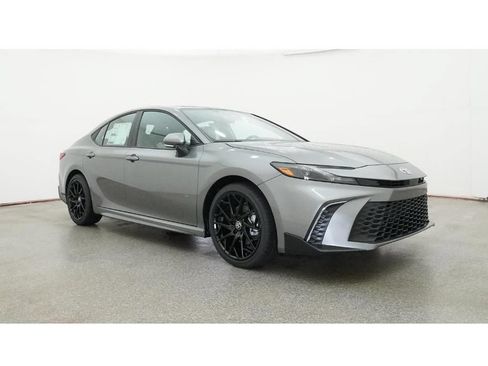 New 2026 Toyota Camry SE w/ Multimedia Upgrade Package FWD image 29