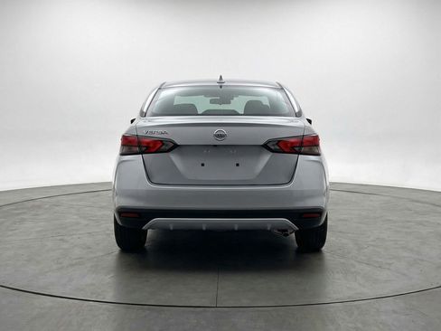 Used 2025 Nissan Versa SV image 7