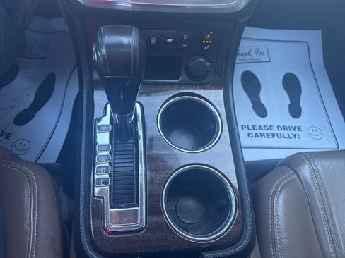 Used 2014 GMC Acadia SLT image 37