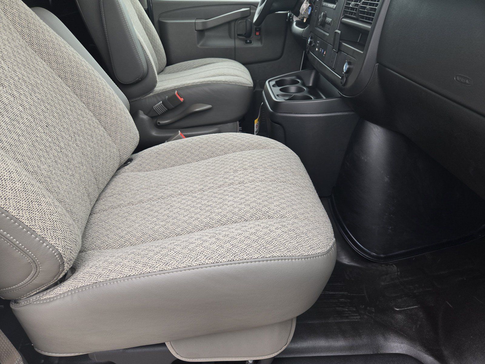 New 2025 Chevrolet Express 2500 w/ Driver Convenience Package RWD image 10