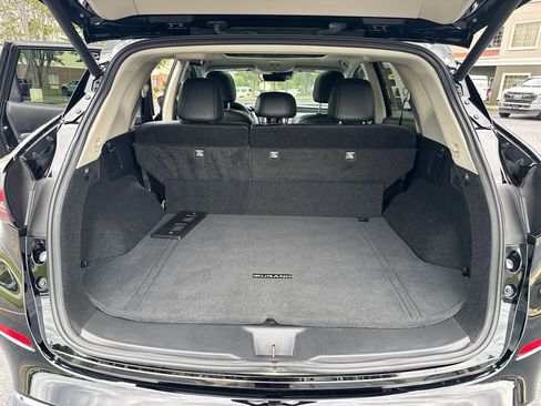 Used 2024 Nissan Murano Platinum image 18