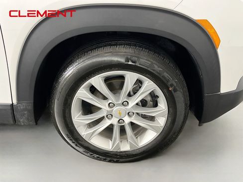 Used 2021 Chevrolet TrailBlazer LS FWD image 34