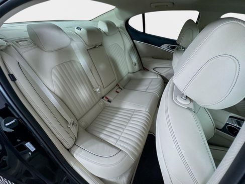 New 2026 Genesis G70 2.5T Prestige RWD image 29