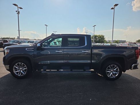 Used 2022 GMC Sierra 1500 SLT w/ SLT Premium Plus Package AWD/4WD image 4