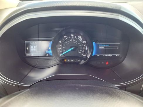 Certified 2022 Ford Edge SE image 21