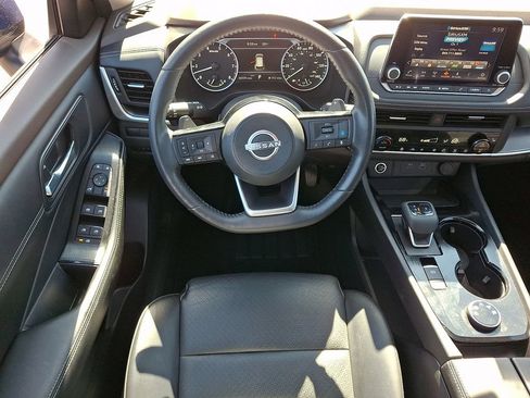 Certified 2023 Nissan Rogue SV w/ SV Premium B Package AWD/4WD image 11