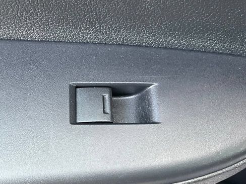 Used 2016 Honda Accord Sport image 32