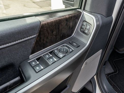 New 2026 Ford F250 Lariat w/ Black Appearance Package AWD/4WD image 75