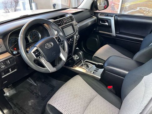 Used 2017 Toyota 4Runner SR5 image 16