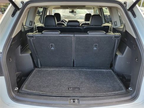 Used 2018 Volkswagen Atlas SEL Premium image 14