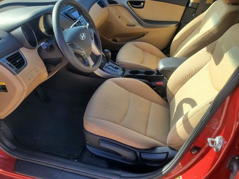 Used 2013 Hyundai Elantra GLS w/ Preferred Pkg image 14