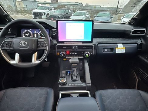 New 2025 Toyota 4Runner Platinum image 22