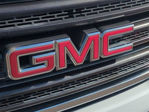 Used 2019 GMC Canyon 2WD Crew Cab w/ Convenience Package image 29