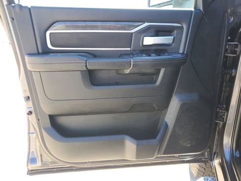 Used 2024 RAM 2500 Big Horn image 18