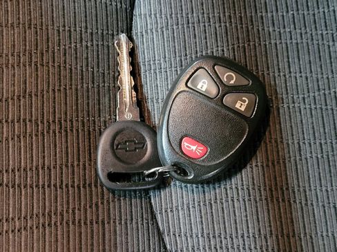 Used 2015 Chevrolet Traverse LT w/ Style and Technology Package image 32