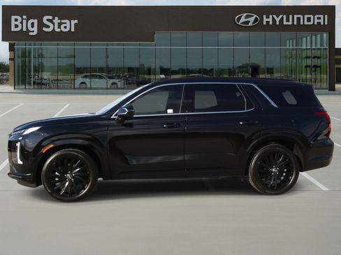 Used 2025 Hyundai Palisade Calligraphy AWD/4WD image 2
