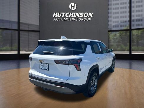 Certified 2025 Chevrolet Equinox LT FWD image 7