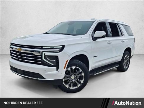 Used 2025 Chevrolet Tahoe LT RWD image 1