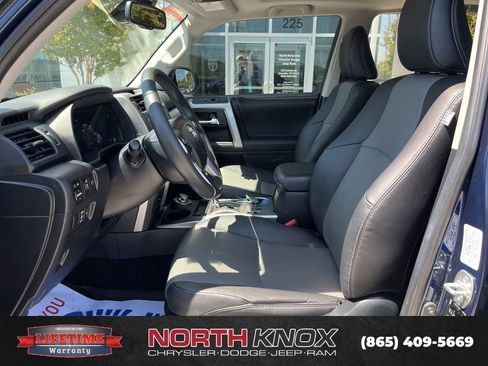 Used 2022 Toyota 4Runner SR5 Premium w/ Moonroof Package AWD/4WD image 3