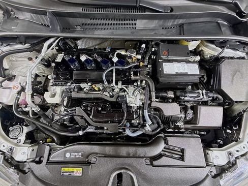 Certified 2025 Toyota Corolla LE image 27