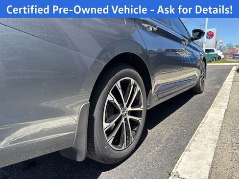Certified 2023 Volkswagen Jetta Sport FWD image 20