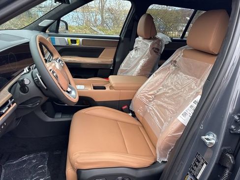 New 2026 Hyundai Santa Fe Calligraphy w/ Tow & Go Package image 5