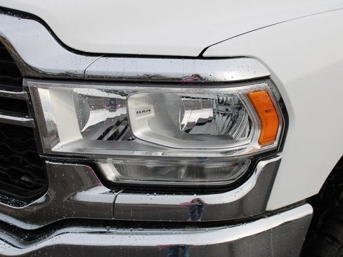 Used 2021 RAM 3500 Tradesman image 11